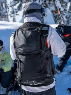 Volcom Iguchi Slack Vest -Dakine Verkäufe IguchiSlackVest 2